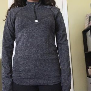 Champion zip up sweater. Size small.